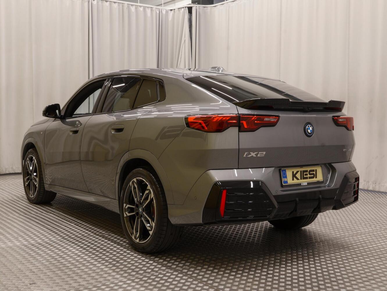 BMW iX2 vaihtoauto
