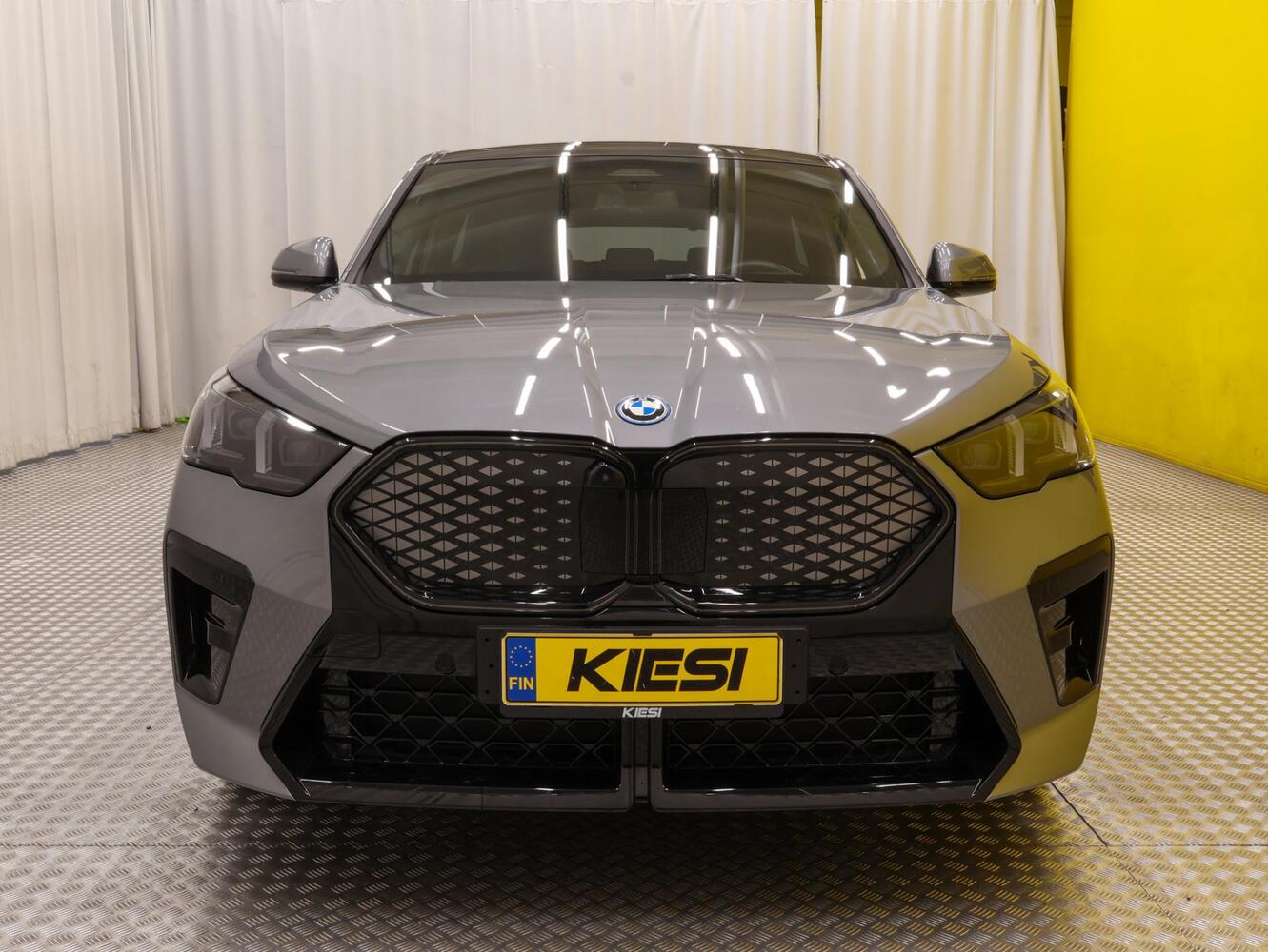 BMW iX2 vaihtoauto