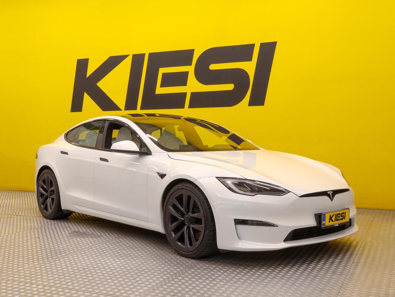 Tesla Model S vaihtoauto