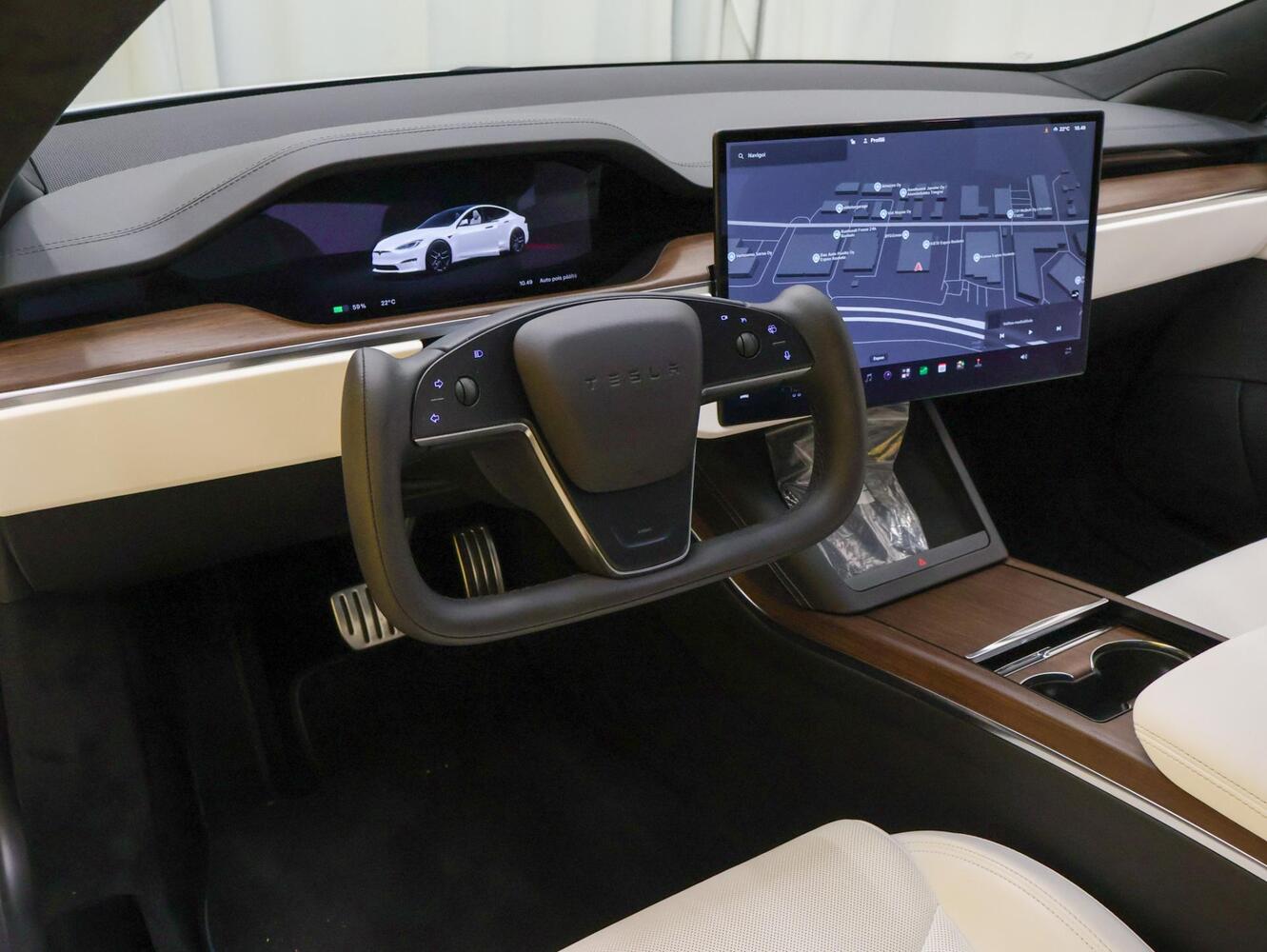 Tesla Model S vaihtoauto
