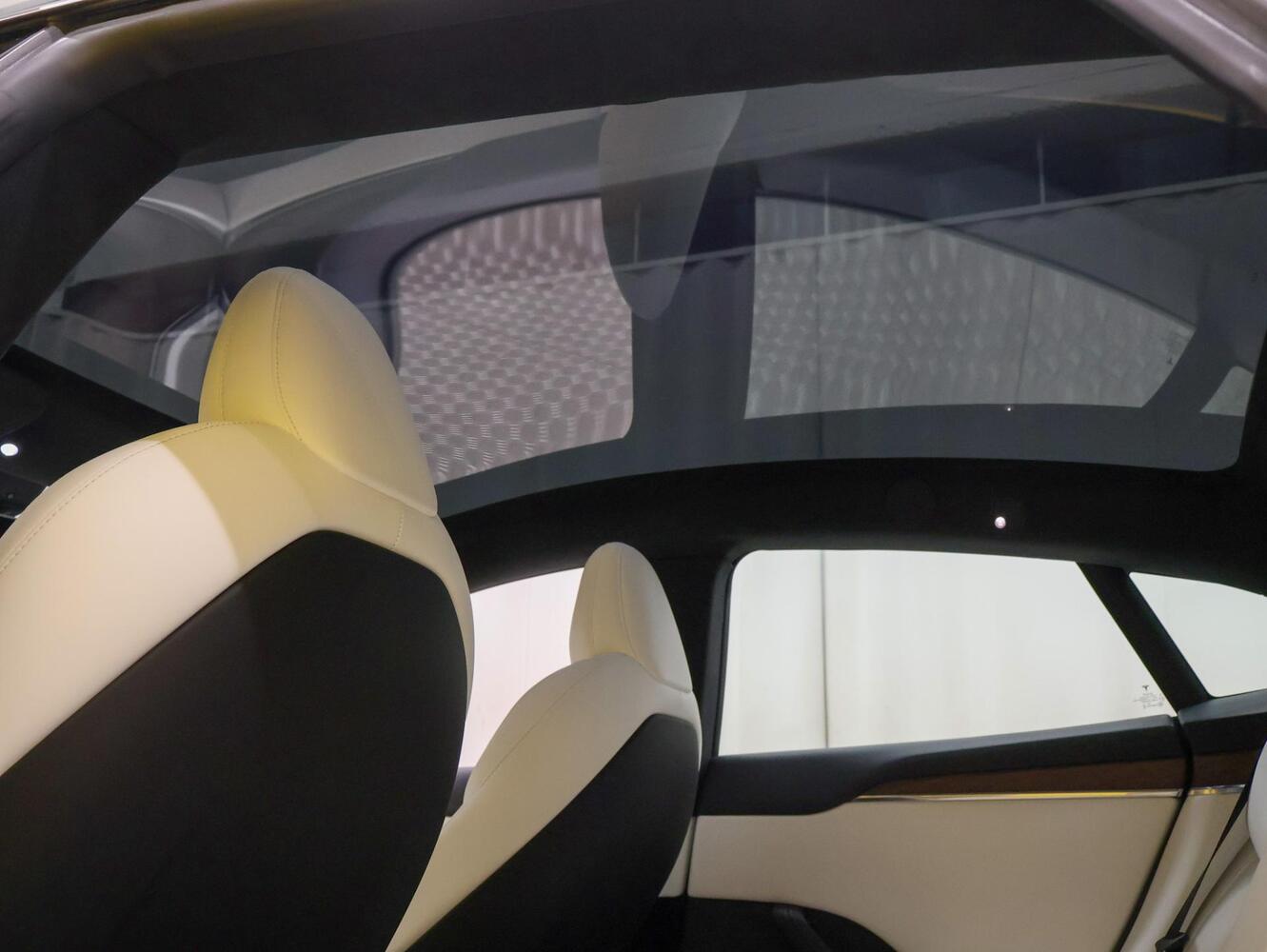 Tesla Model S vaihtoauto