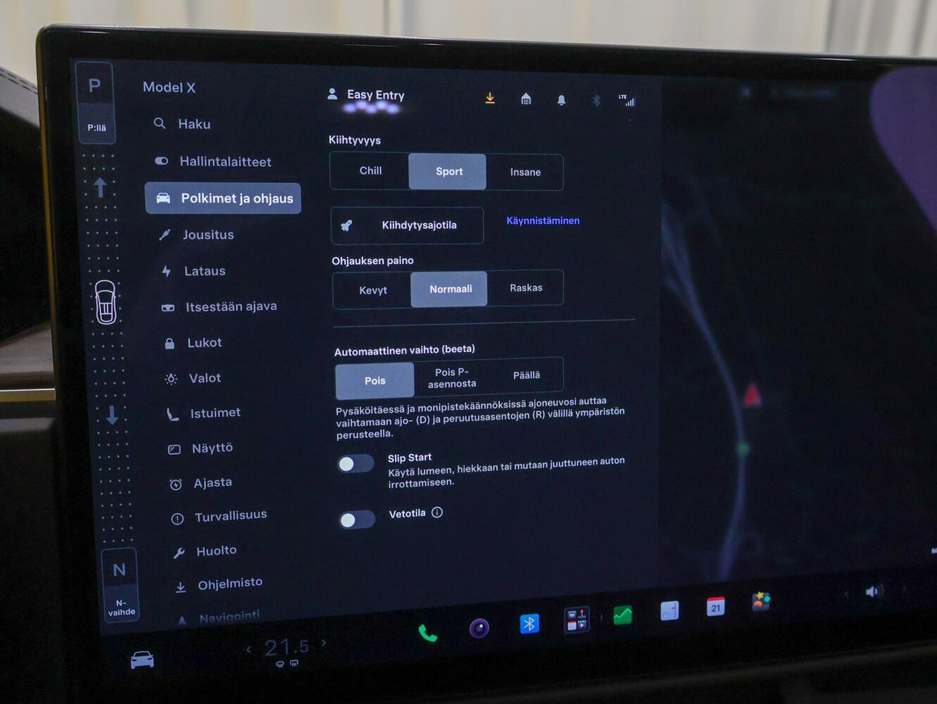 Tesla Model X vaihtoauto