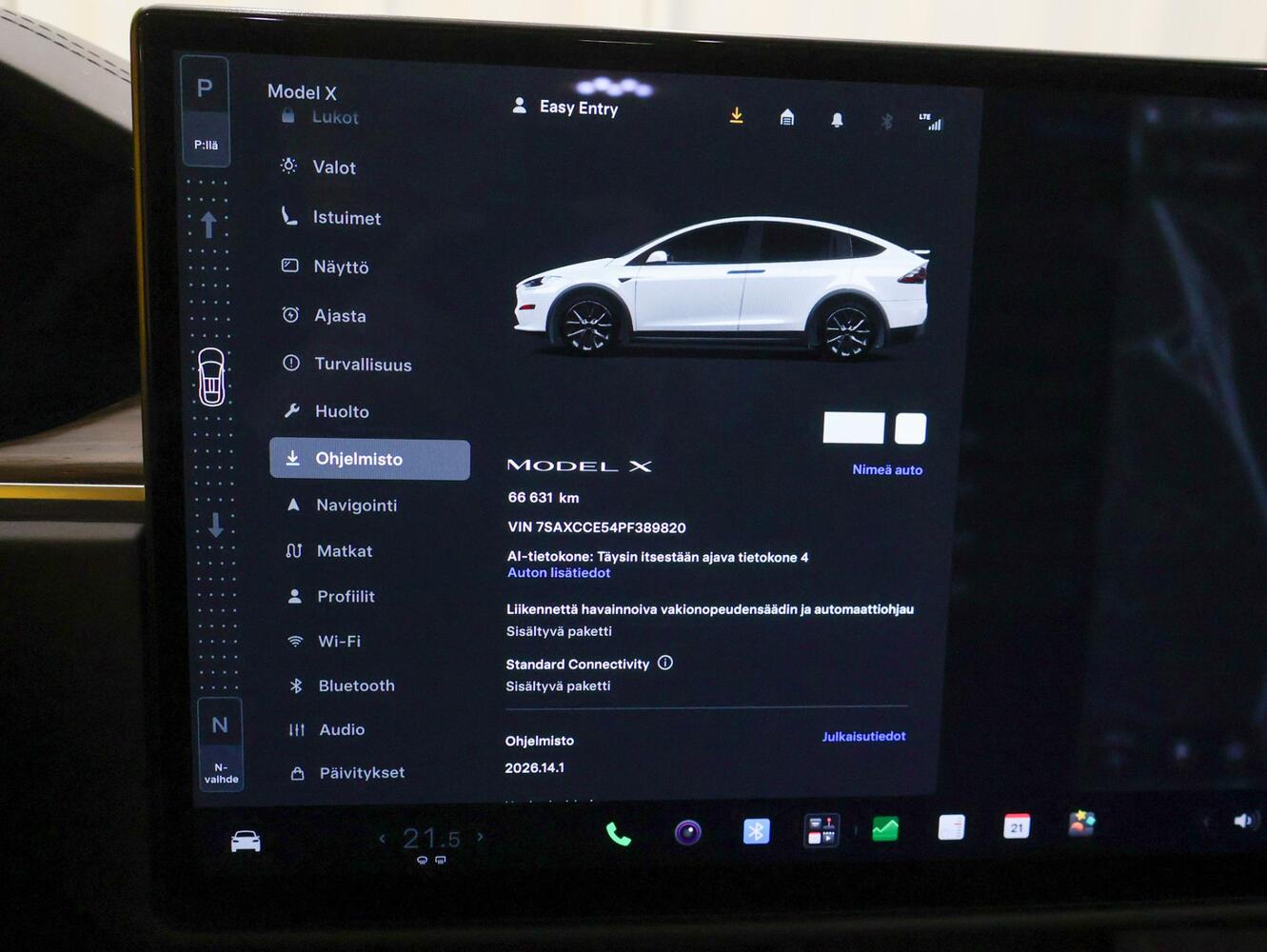 Tesla Model X vaihtoauto