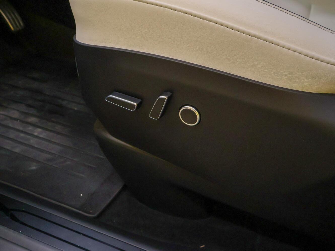 Tesla Model X vaihtoauto