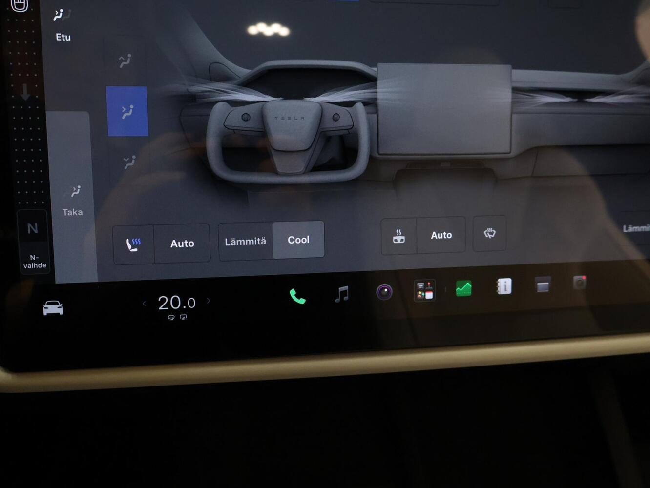Tesla Model X vaihtoauto