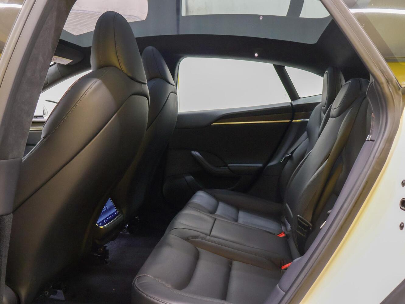 Tesla Model S vaihtoauto