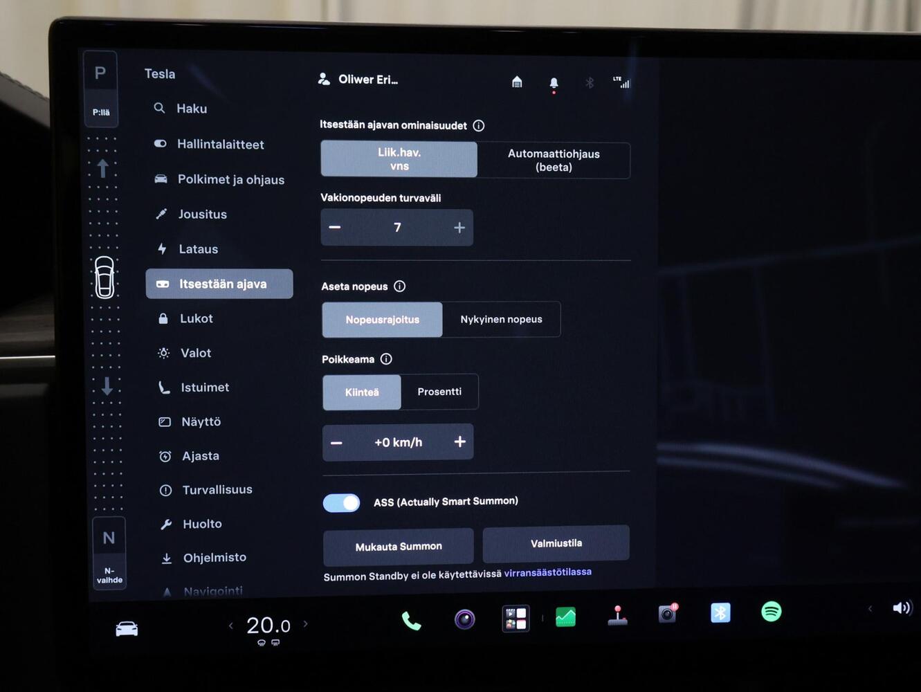 Tesla Model S vaihtoauto