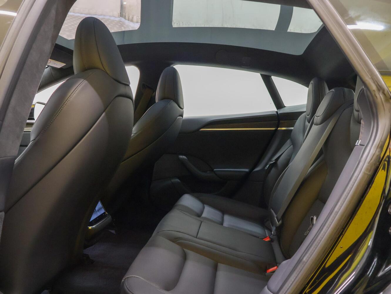 Tesla Model S vaihtoauto