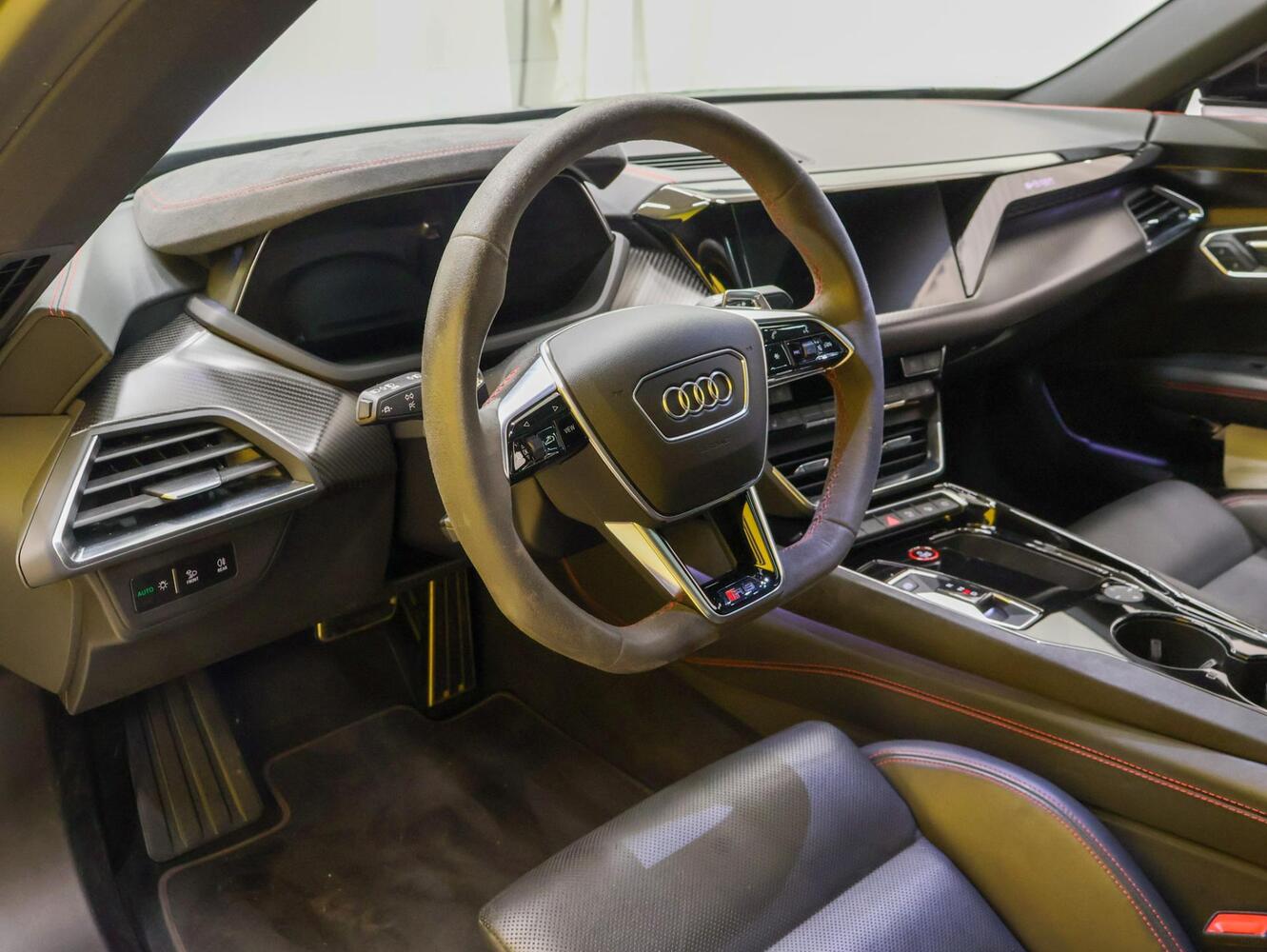 Audi e-tron GT vaihtoauto