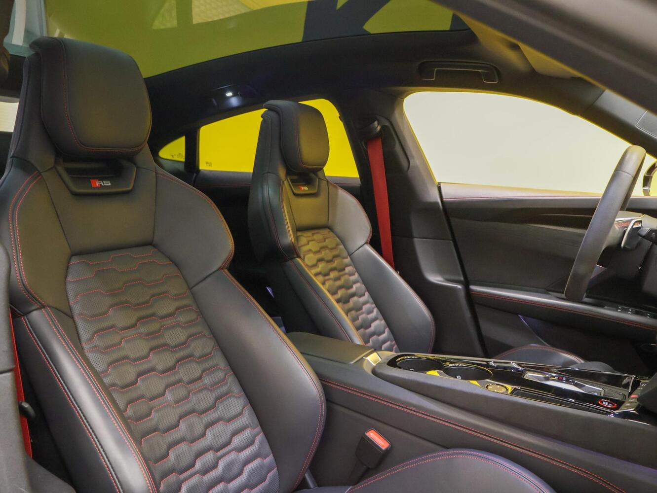 Audi e-tron GT vaihtoauto
