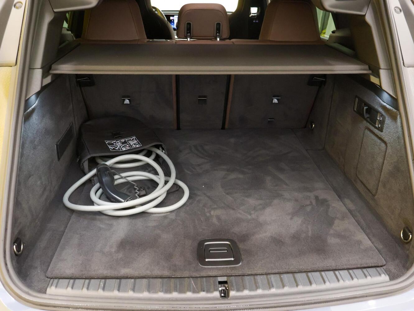 BMW iX vaihtoauto