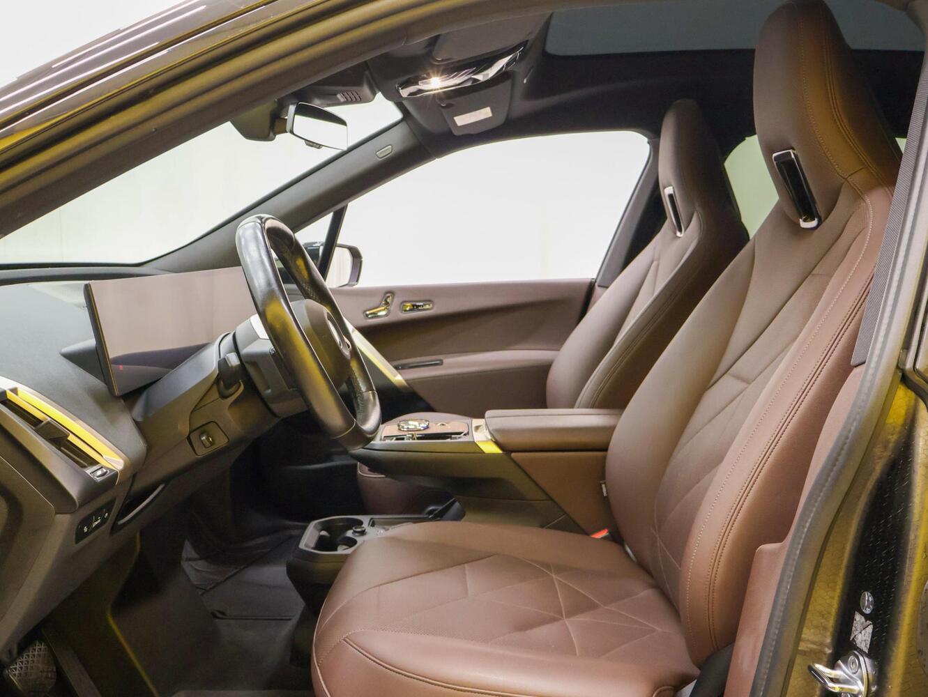 BMW iX vaihtoauto