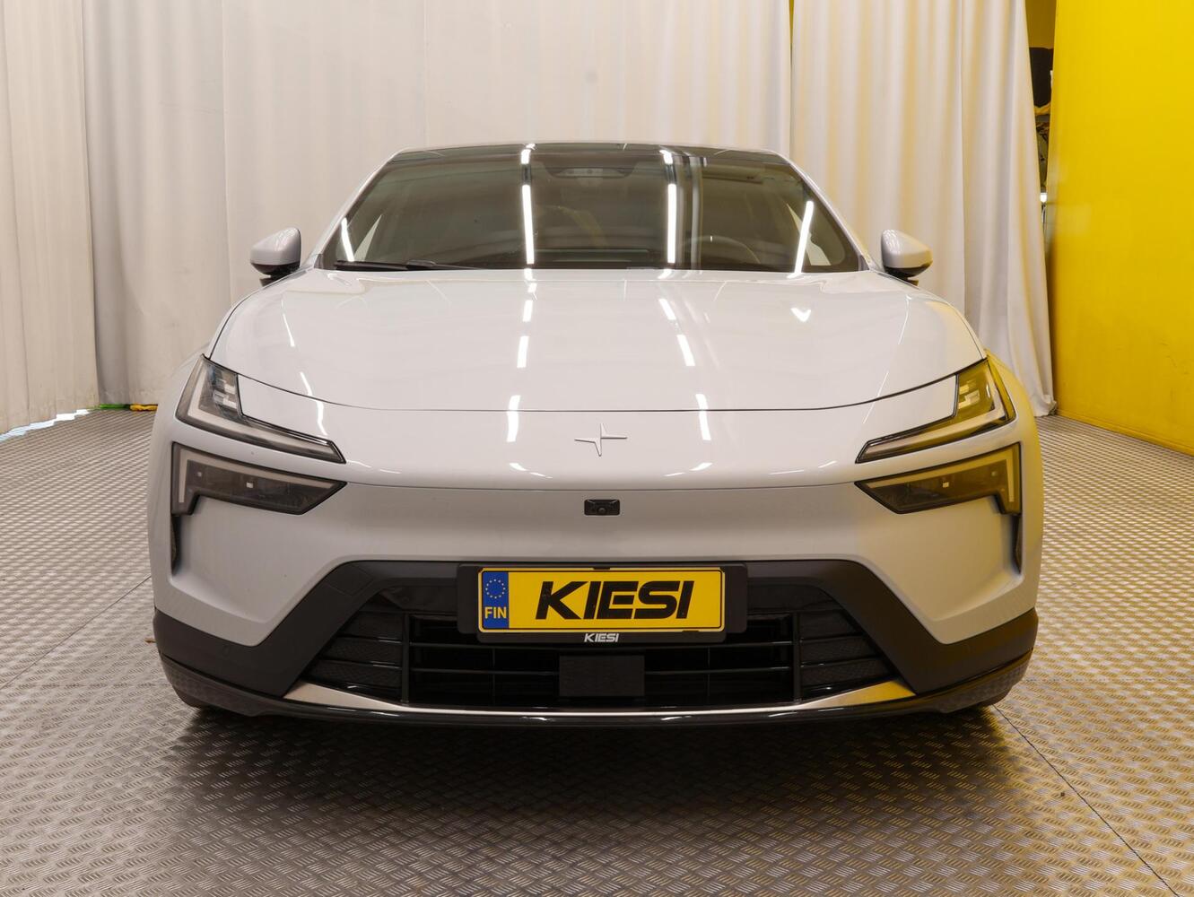 Polestar 4 vaihtoauto