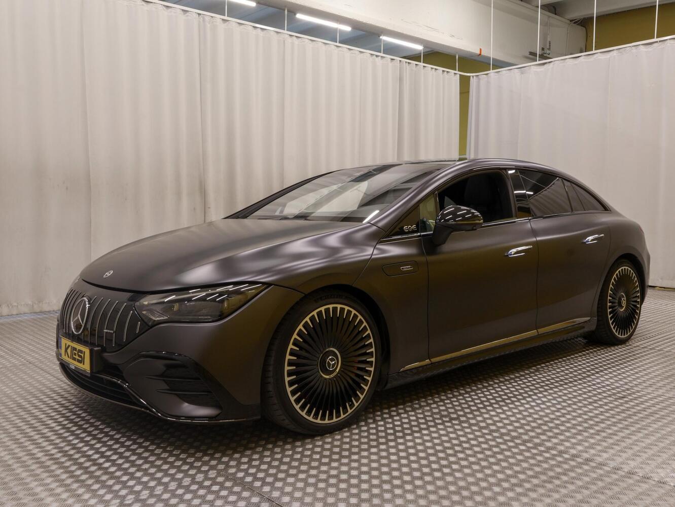Mercedes-Benz EQE vaihtoauto