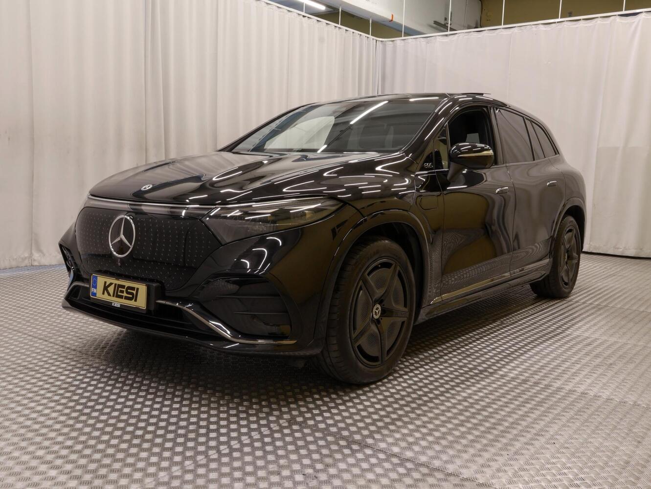 Mercedes-Benz EQS vaihtoauto