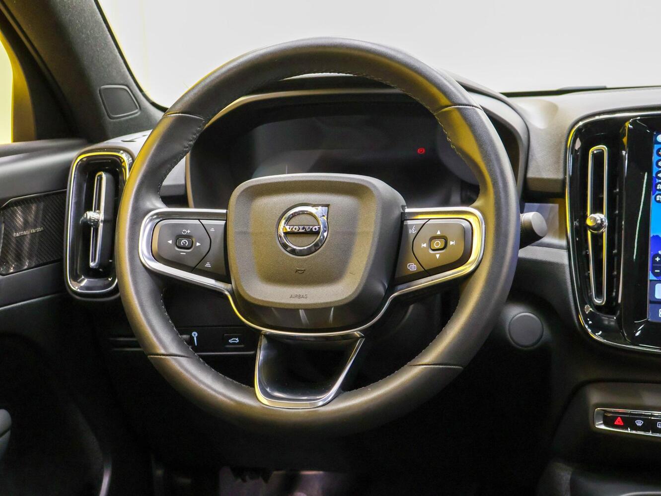 Volvo C40 vaihtoauto
