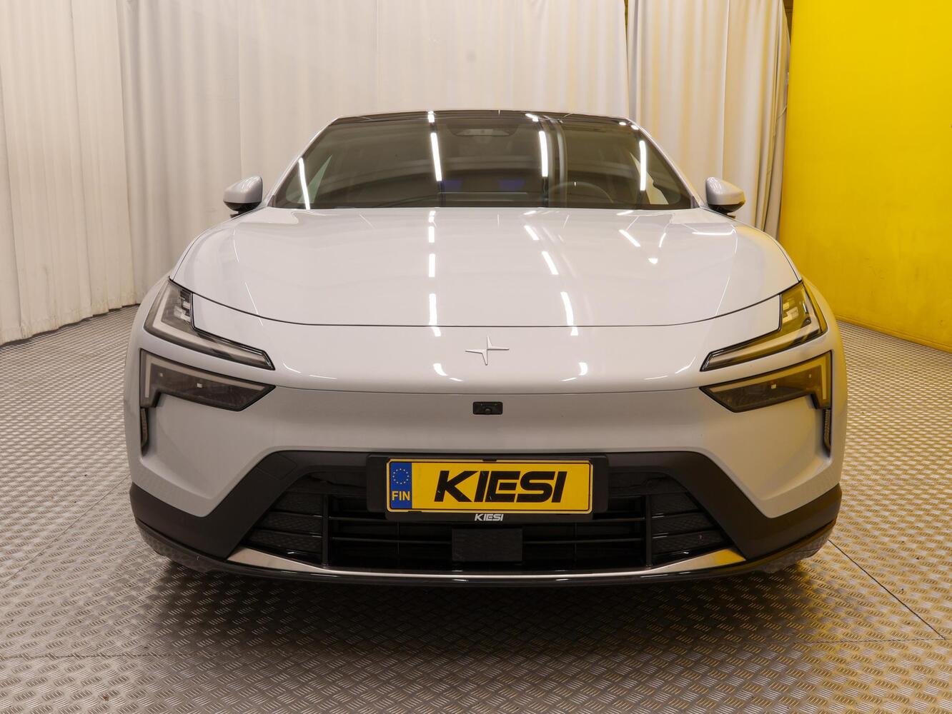 Polestar 4 vaihtoauto