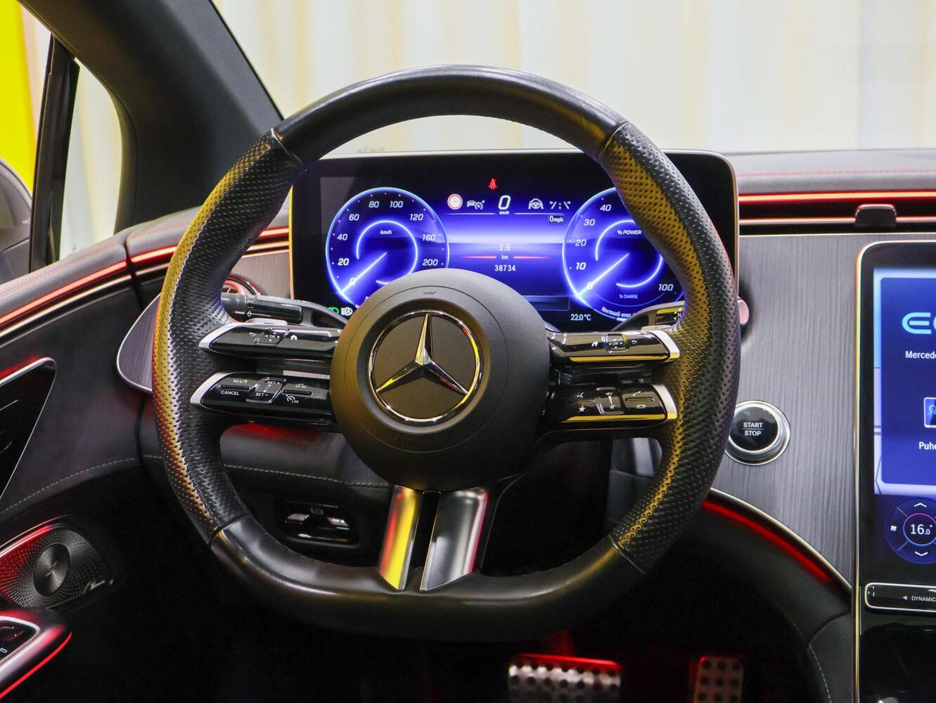 Mercedes-Benz EQE vaihtoauto