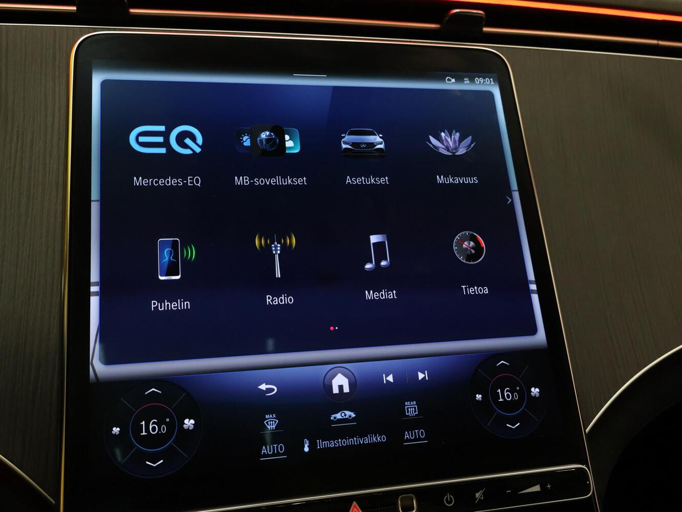 Mercedes-Benz EQE vaihtoauto