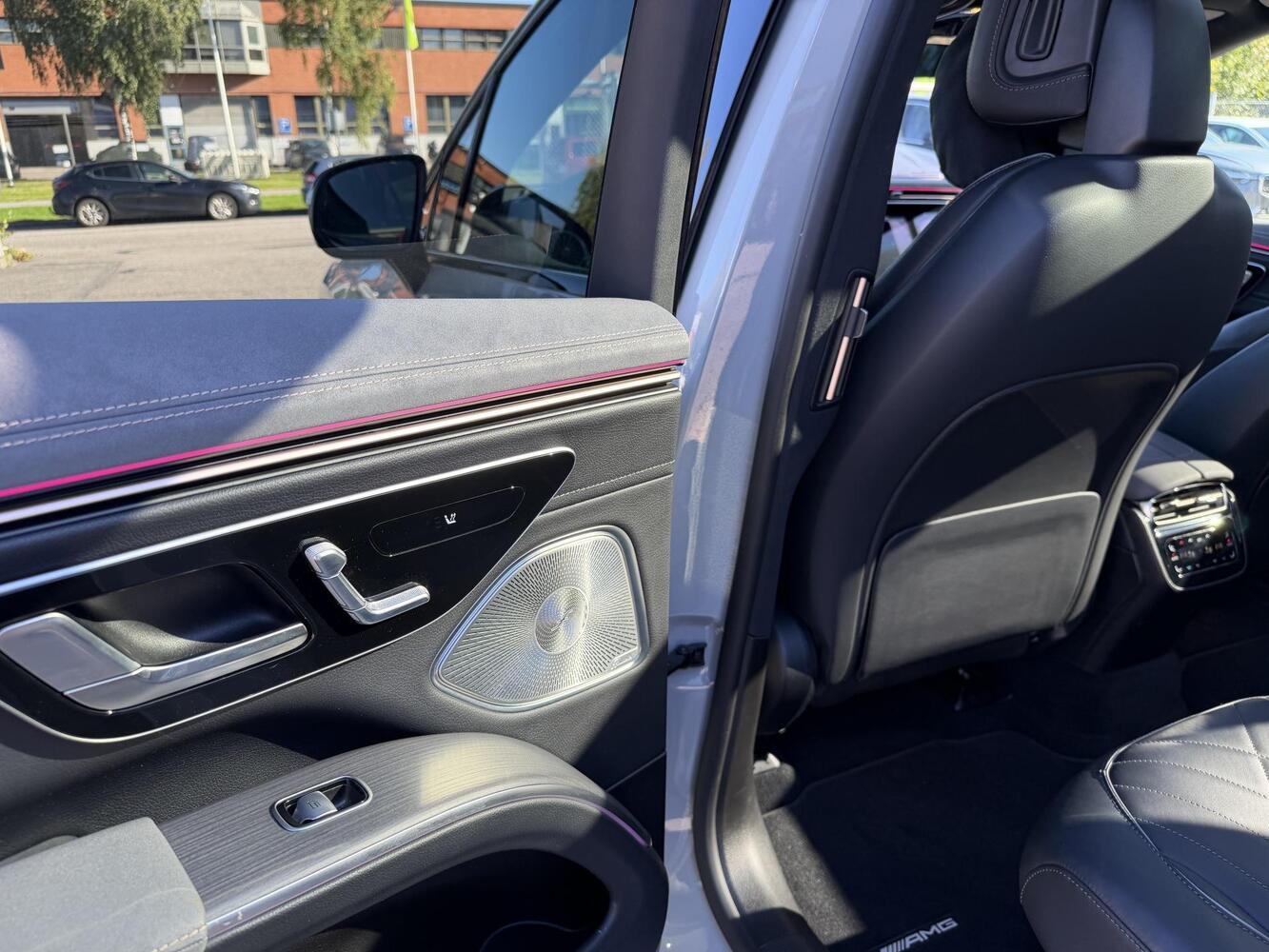 Mercedes-Benz EQS vaihtoauto