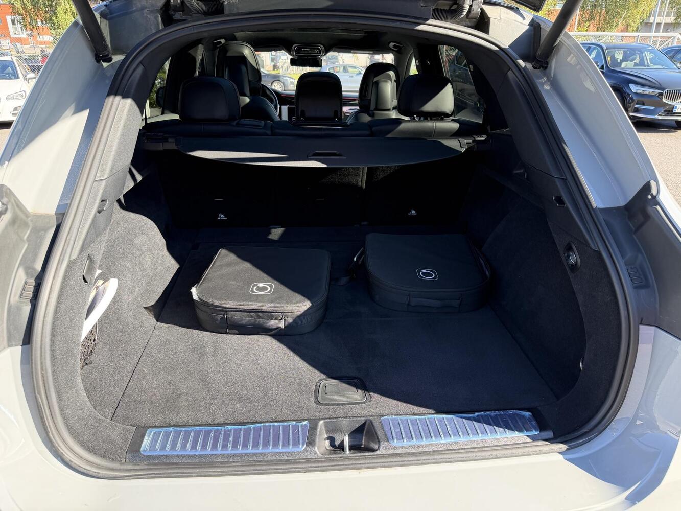 Mercedes-Benz EQS vaihtoauto