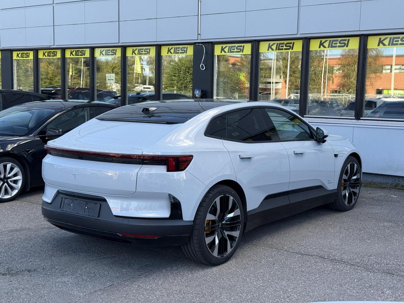 Polestar 4 vaihtoauto