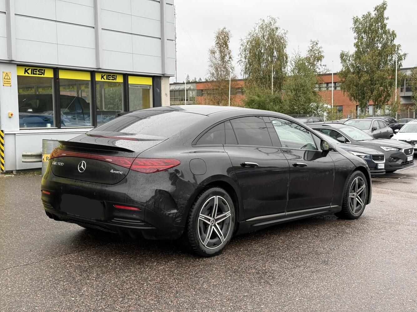 Mercedes-Benz EQE vaihtoauto