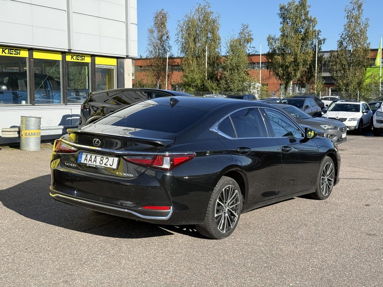 Lexus ES vaihtoauto