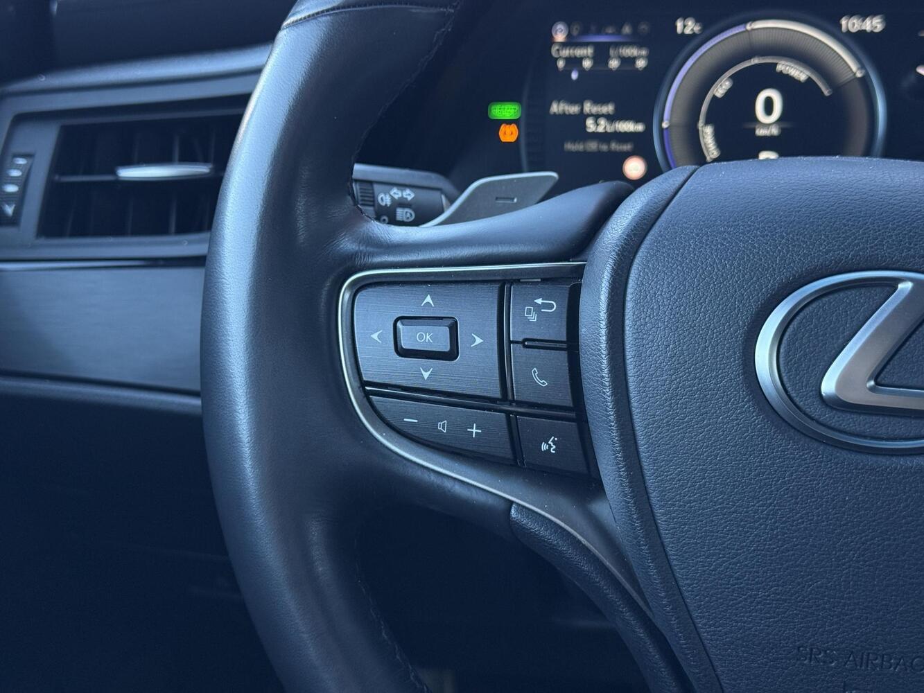 Lexus ES vaihtoauto