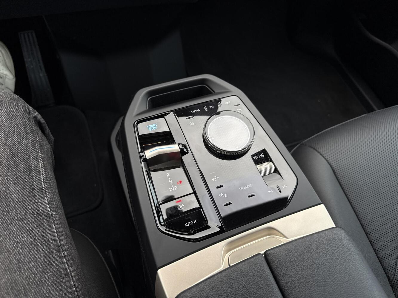 BMW iX vaihtoauto