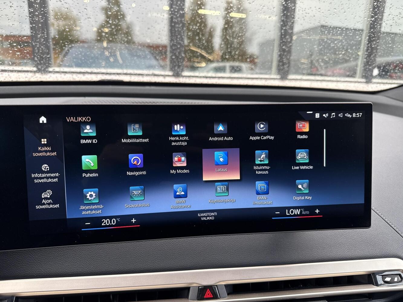 BMW iX vaihtoauto