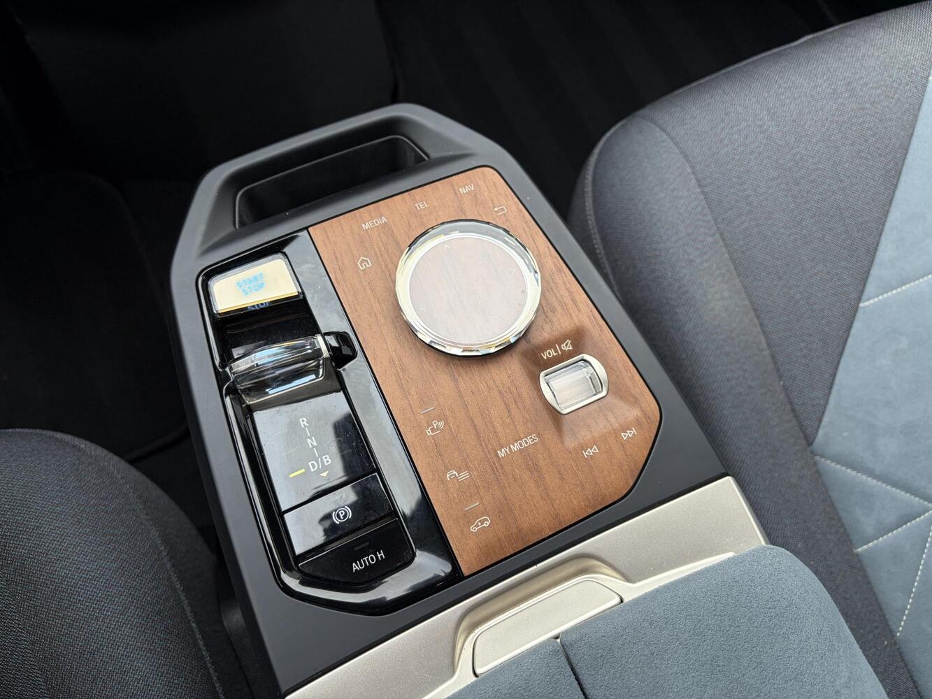 BMW iX vaihtoauto