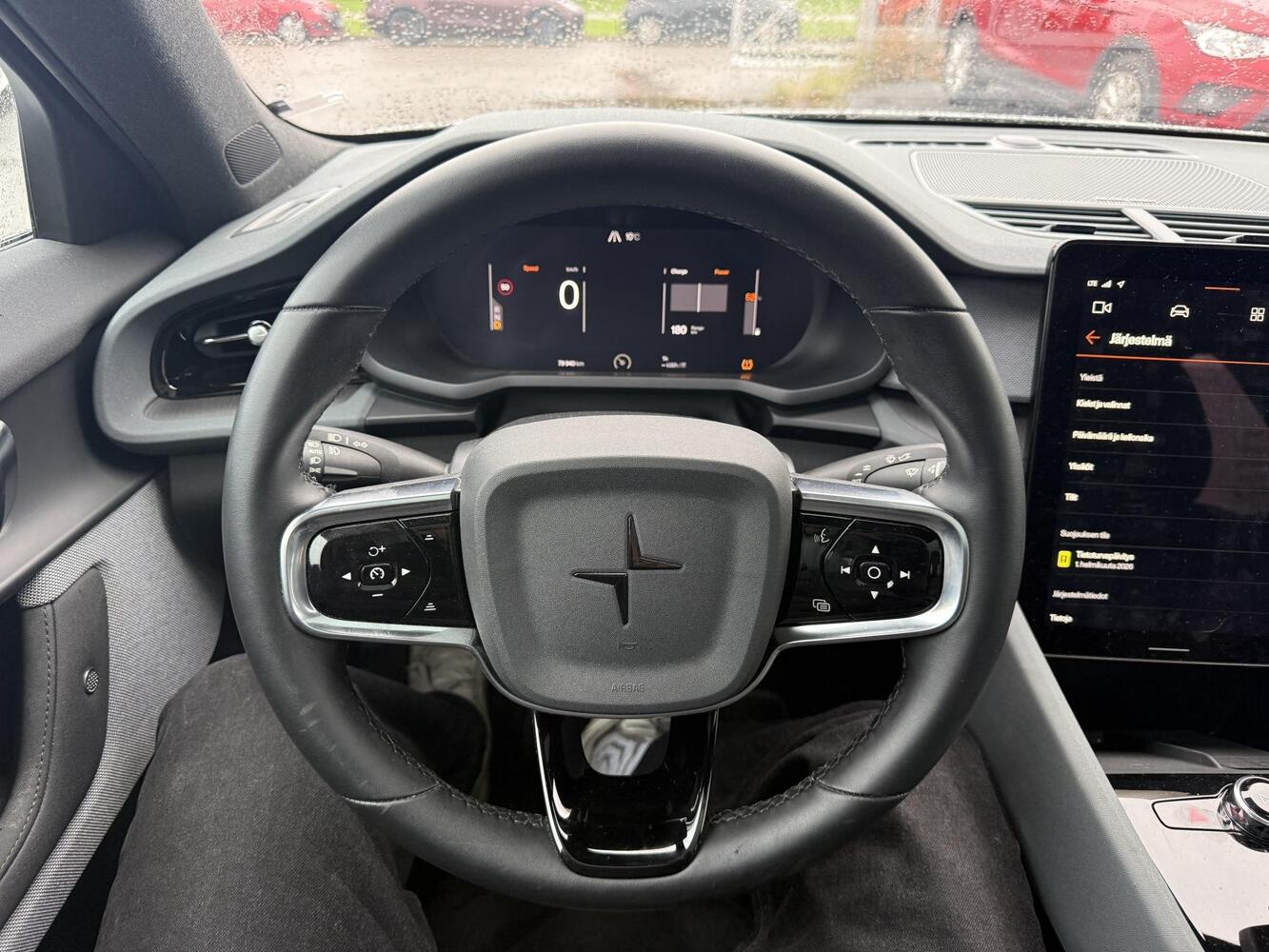 Polestar 2 vaihtoauto