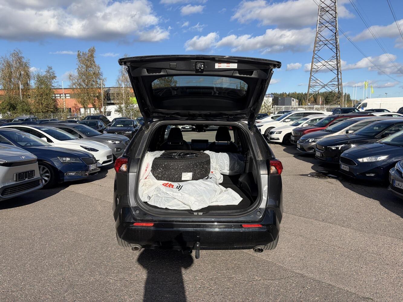 Toyota RAV4 vaihtoauto