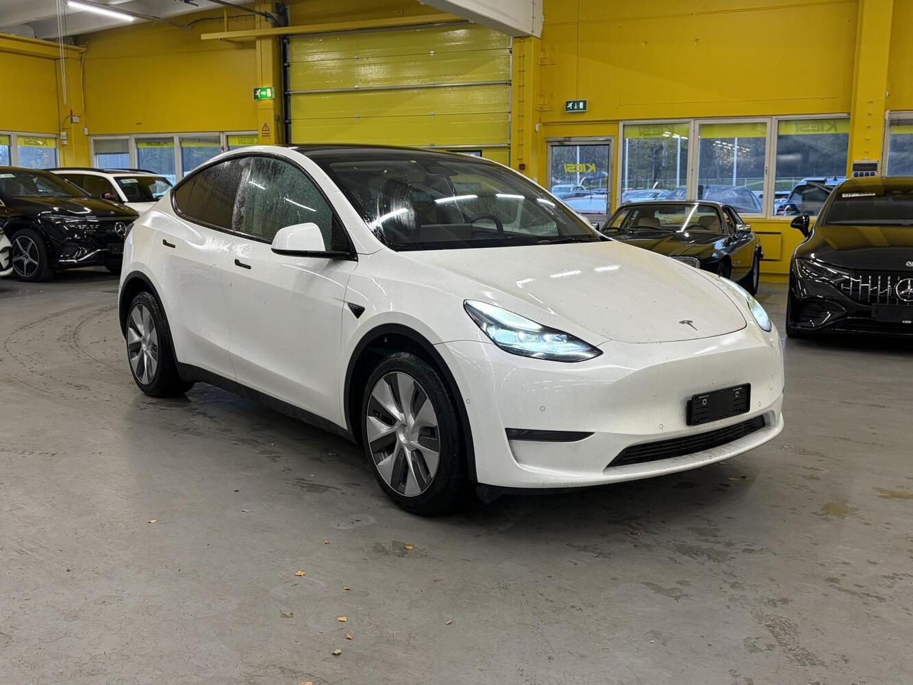 Tesla Model Y vaihtoauto