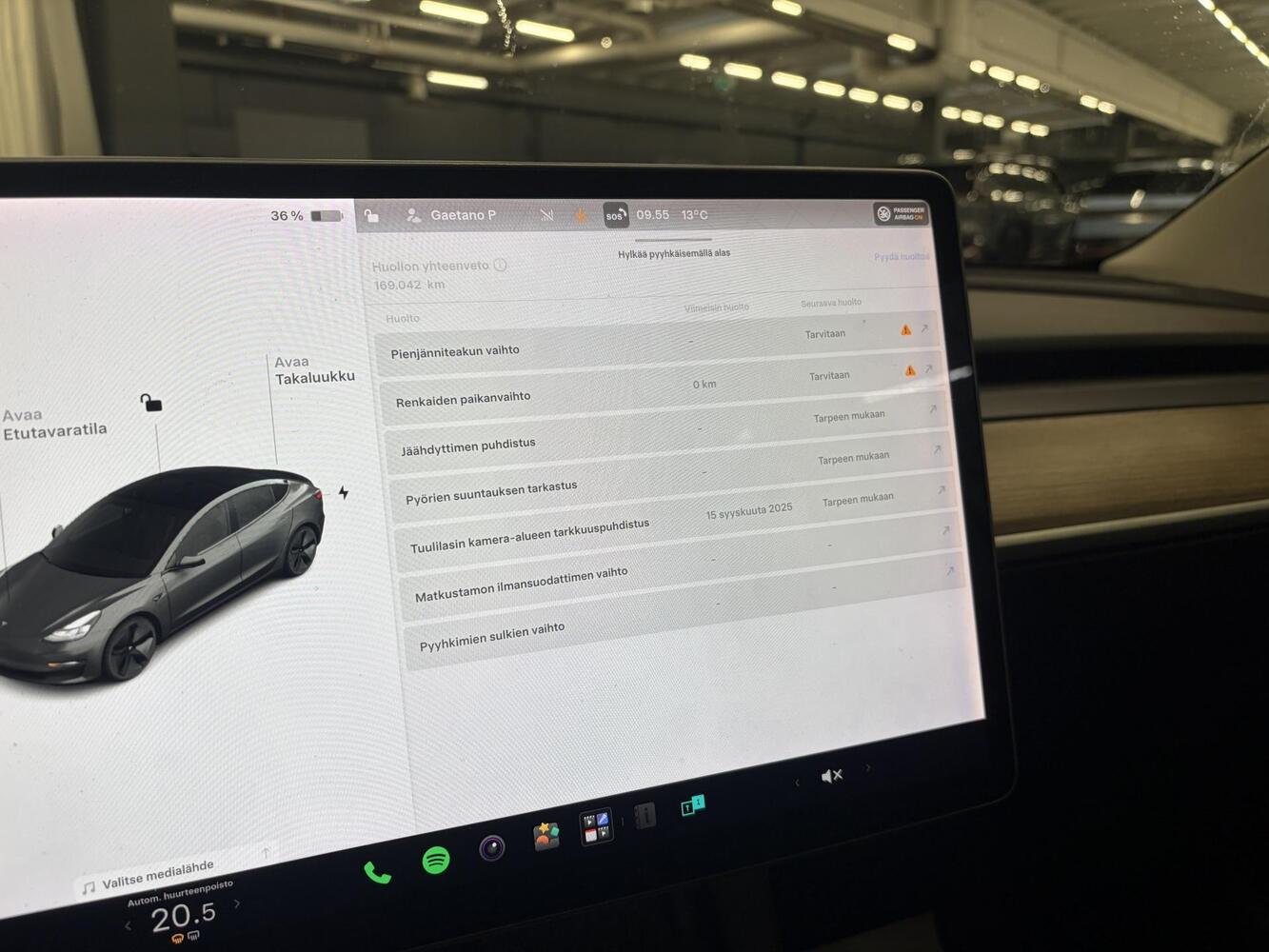 Tesla Model 3 vaihtoauto