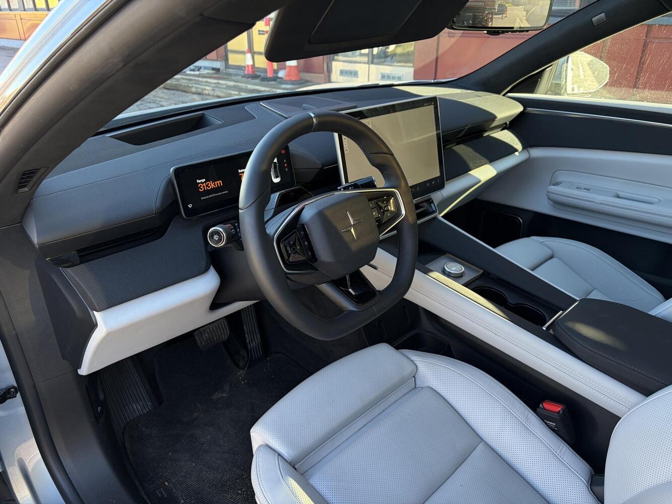 Polestar 4 vaihtoauto