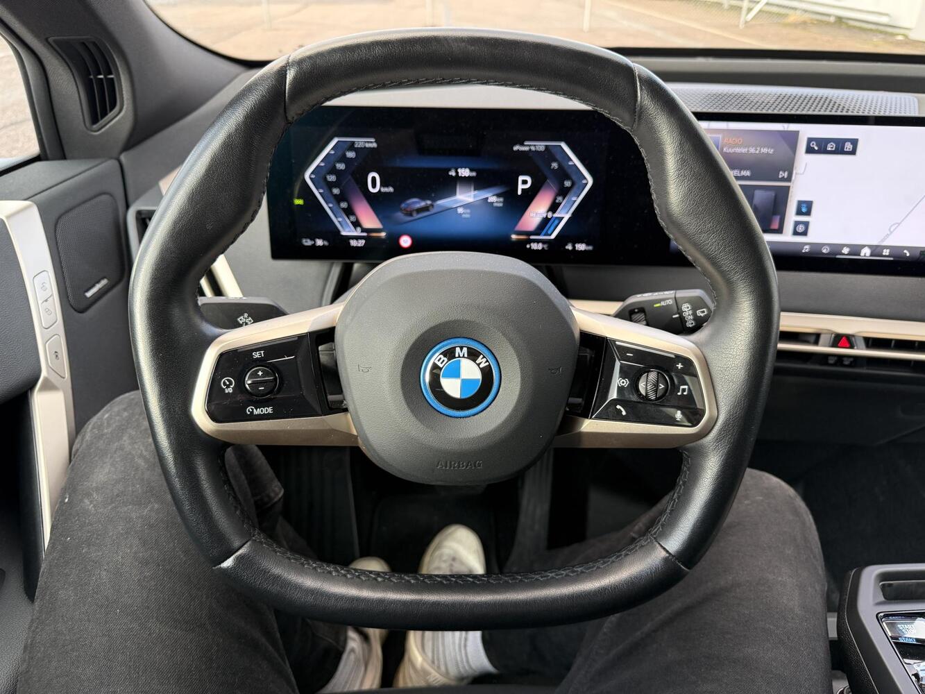 BMW iX vaihtoauto