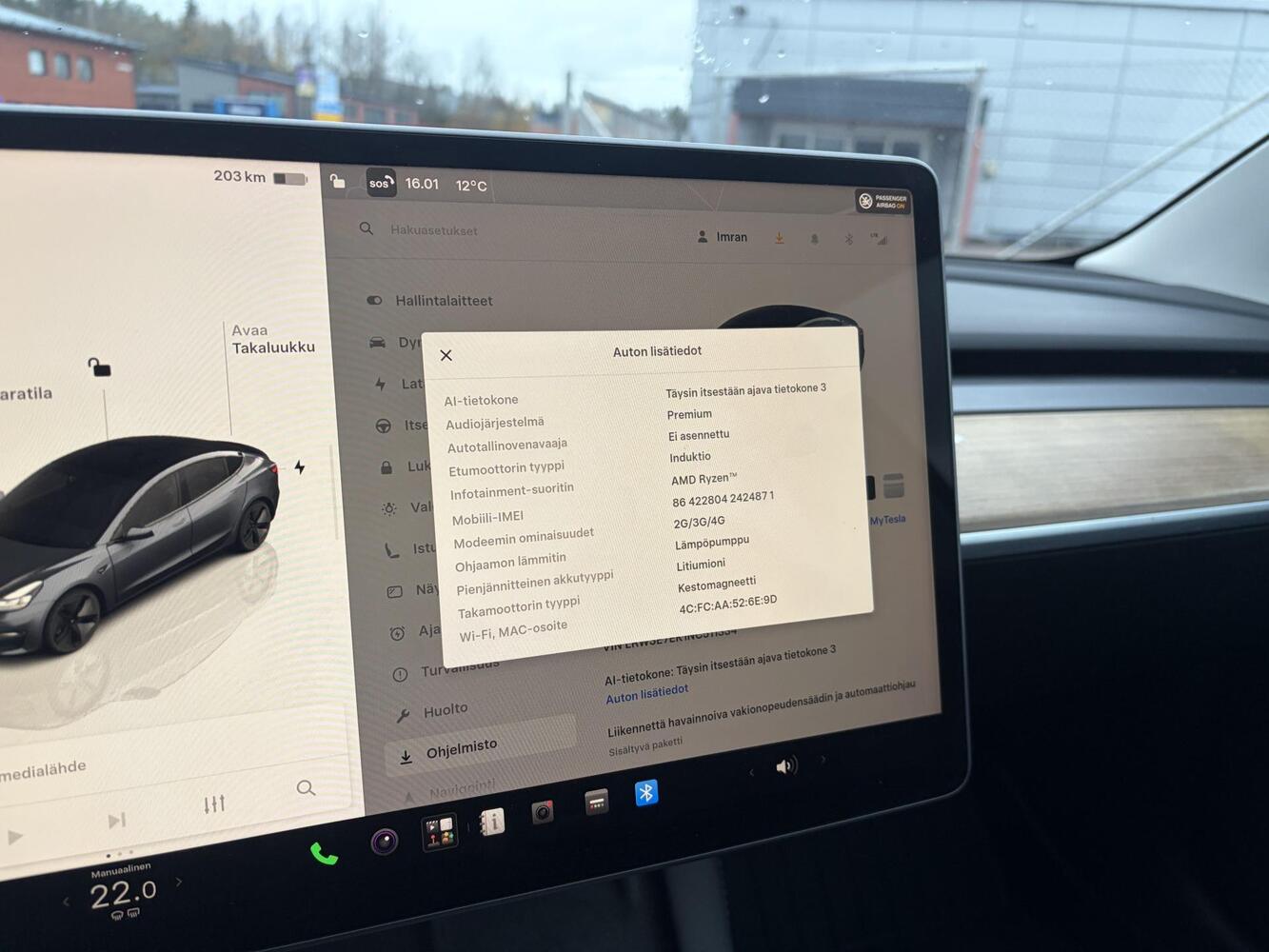Tesla Model 3 vaihtoauto