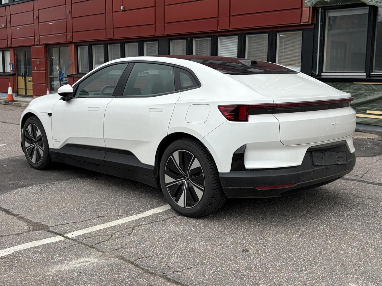 Polestar 4 vaihtoauto