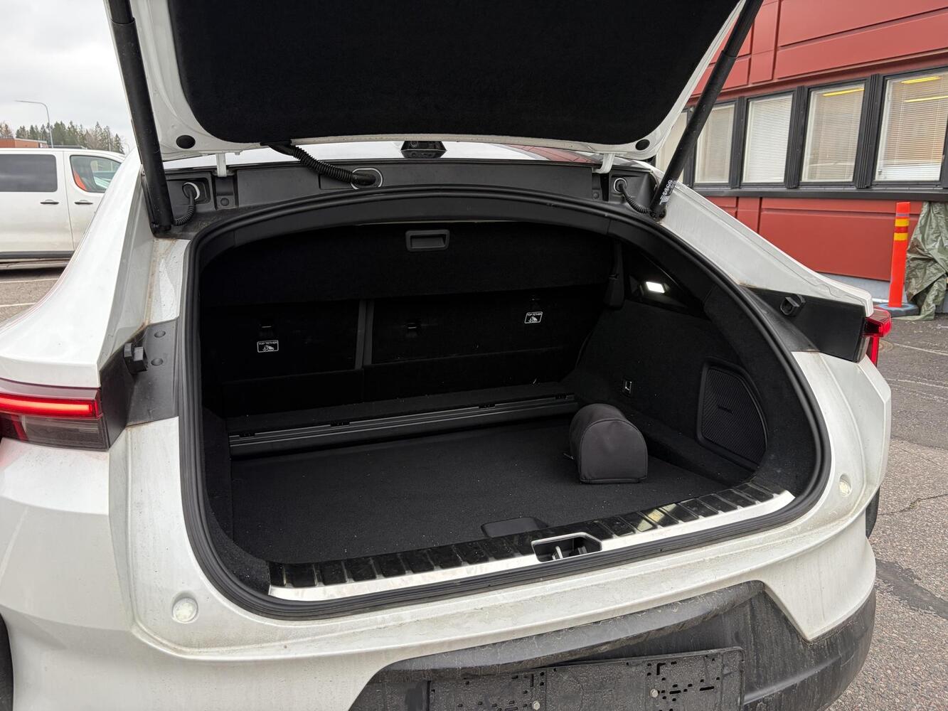 Polestar 4 vaihtoauto