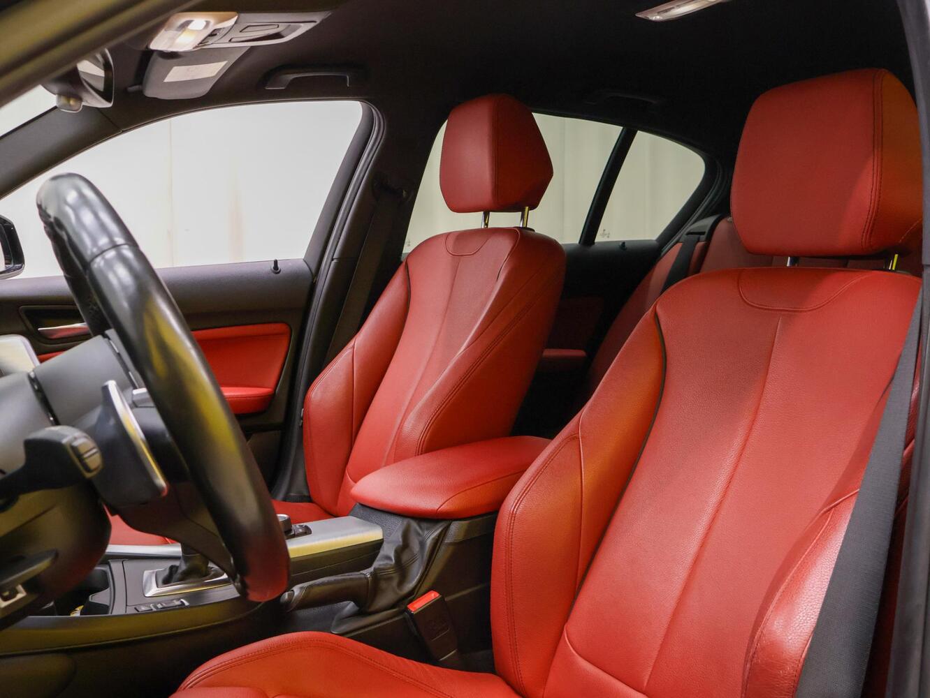BMW M135i vaihtoauto