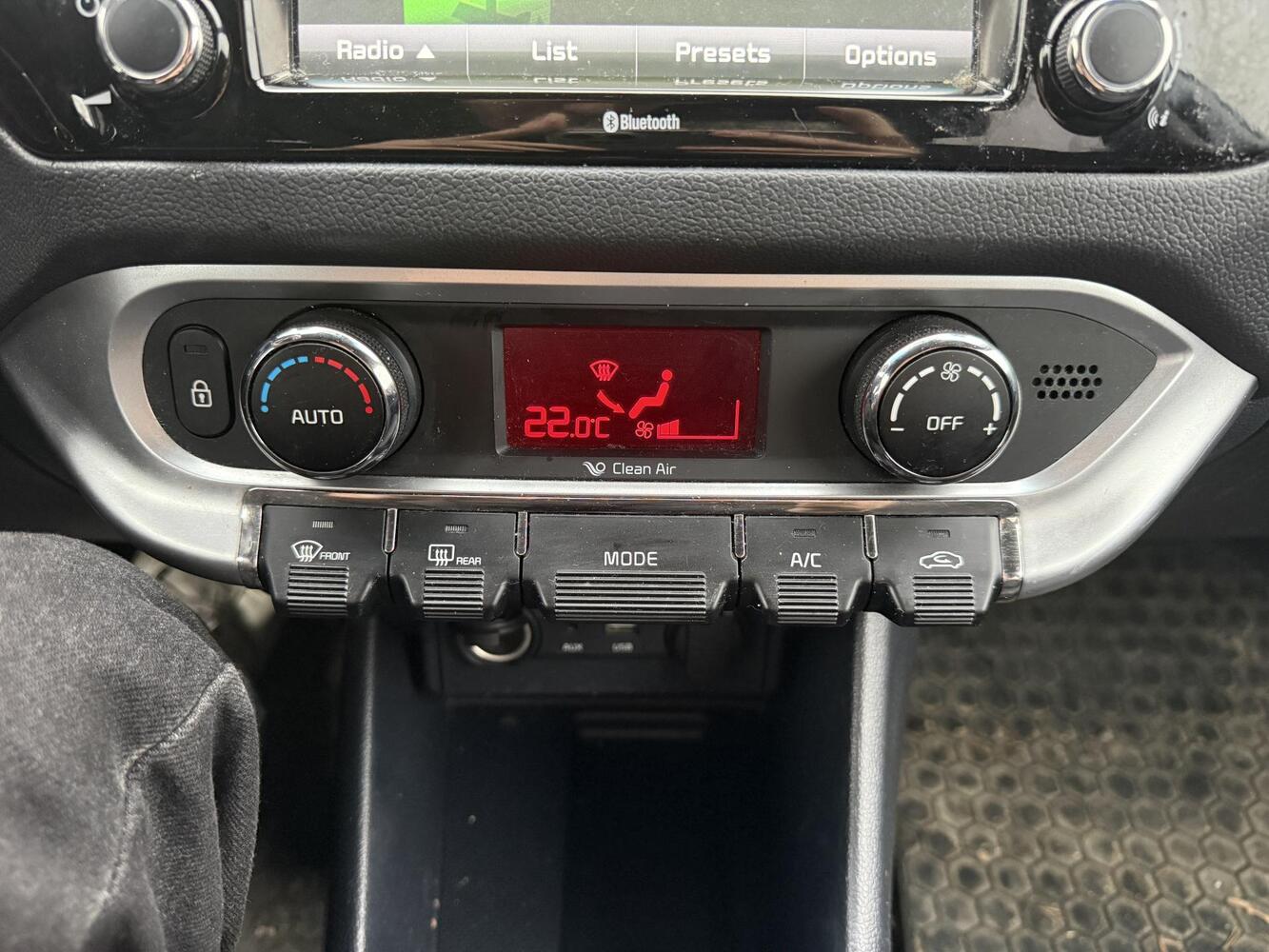 Kia Rio vaihtoauto