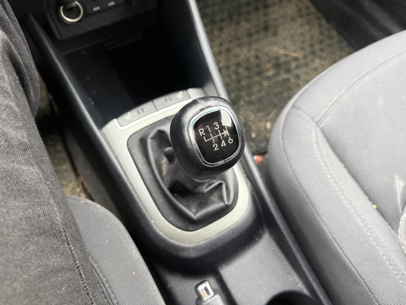 Kia Rio vaihtoauto