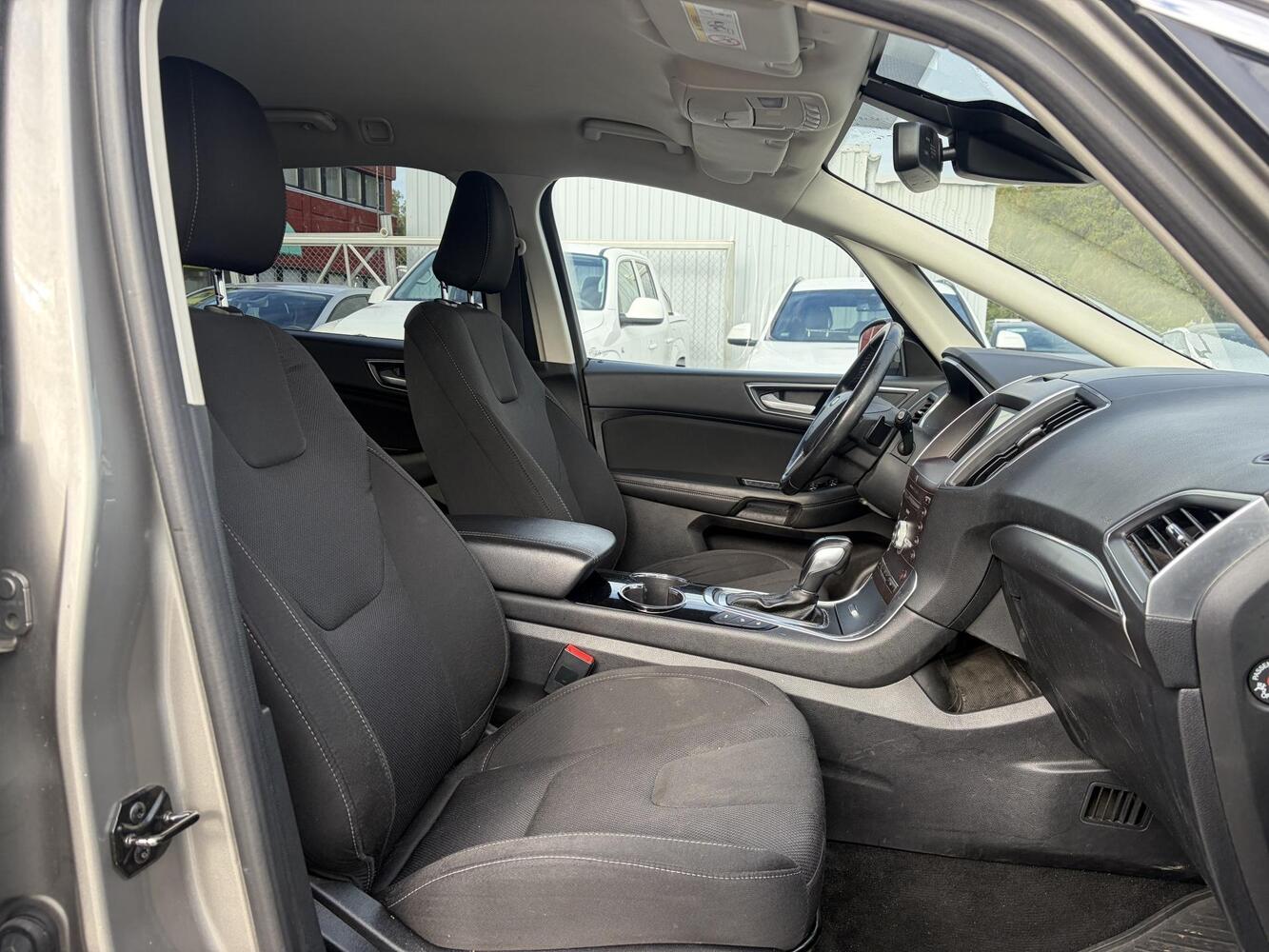 Ford S-MAX vaihtoauto