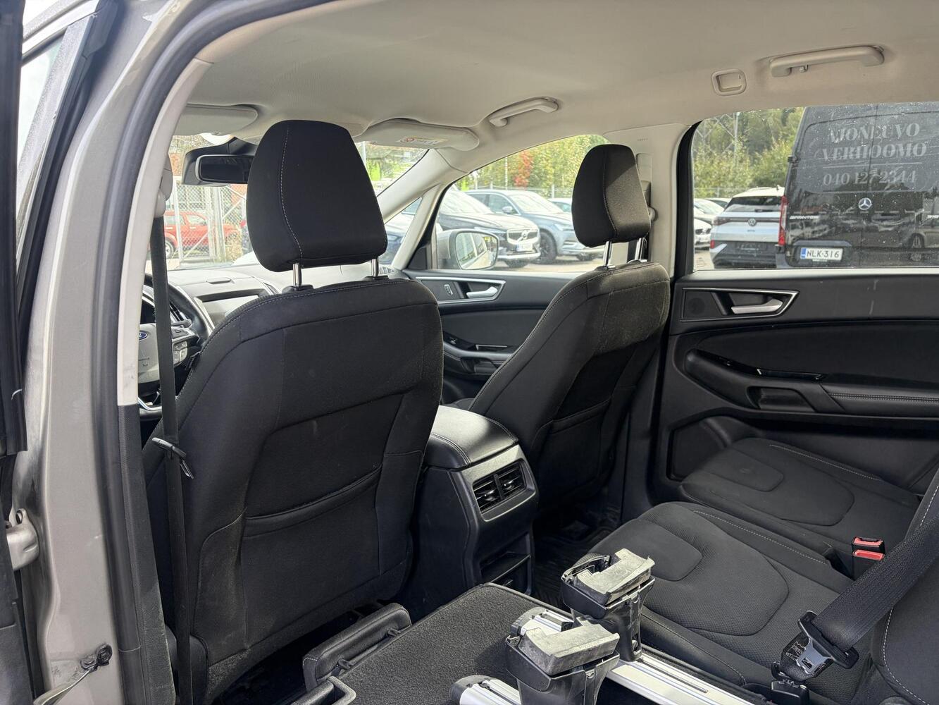 Ford S-MAX vaihtoauto