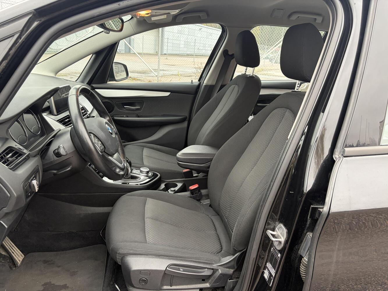 BMW 218 vaihtoauto