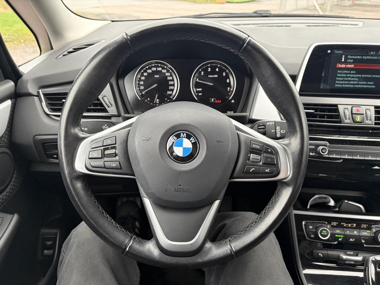 BMW 218 vaihtoauto