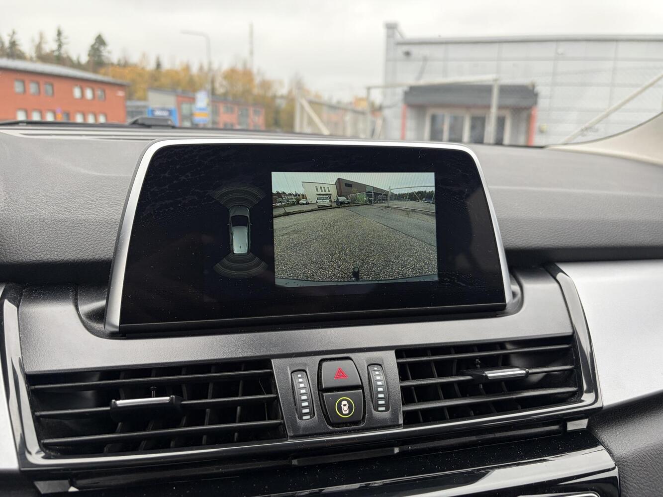 BMW 218 vaihtoauto