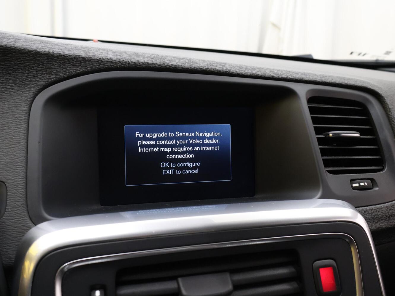 Volvo V60 Cross Country vaihtoauto